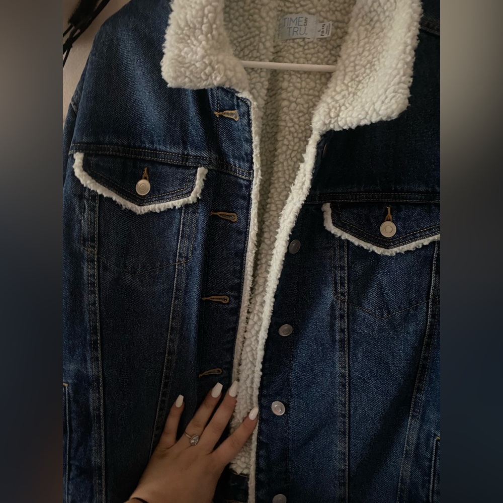 Time And Tru Jean Jacket With Fuzz On The Inside!